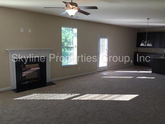 5th image of 1208 Ithaca Dr #1