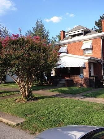 1014 11th St.