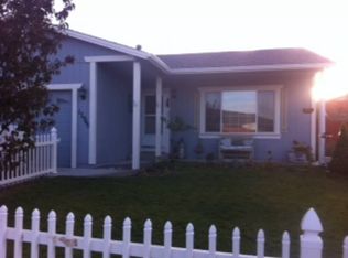 17940 Mama Bear Ct, Reno, NV 89508