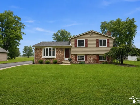 33429 Ludwig Dr, Brownstown, MI 48173