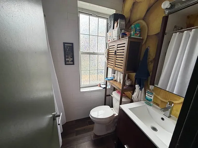 249 Powers St #2R — Photo 6