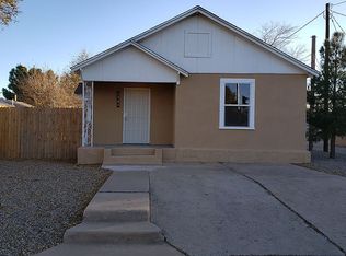 1704 W Alameda St, Roswell, NM 88203