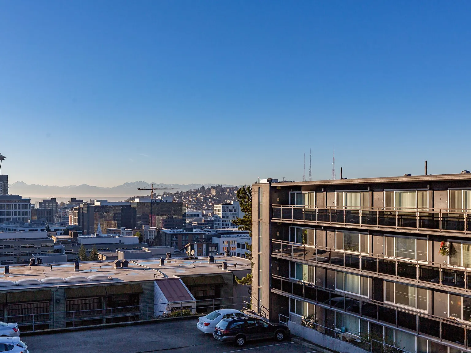 Viewmont Apartments — Photo 4