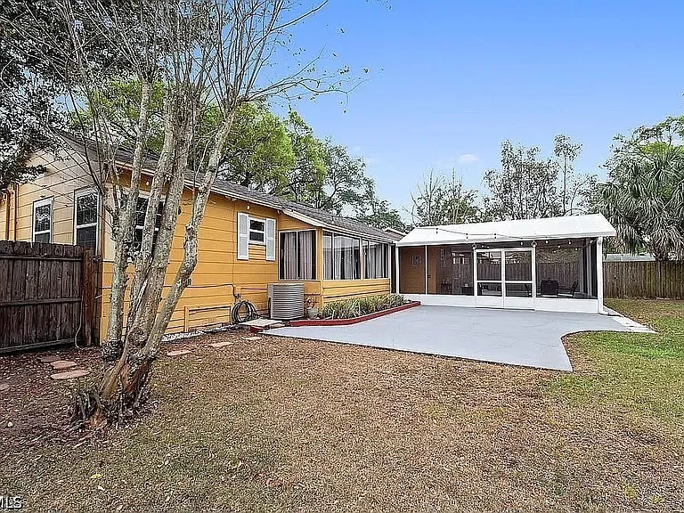 424 Wiltshire Rd — Photo 7