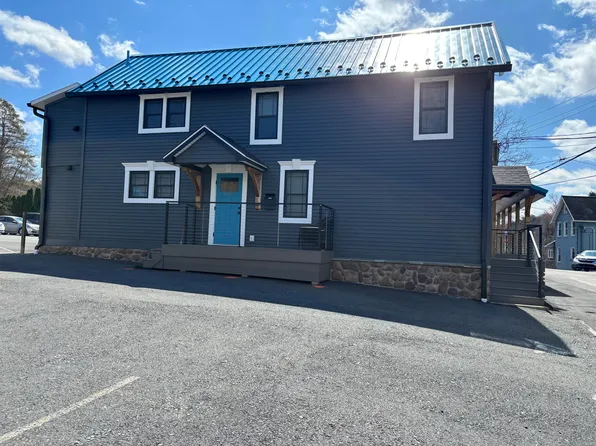 124 N Main St #B, Shavertown, PA 18708