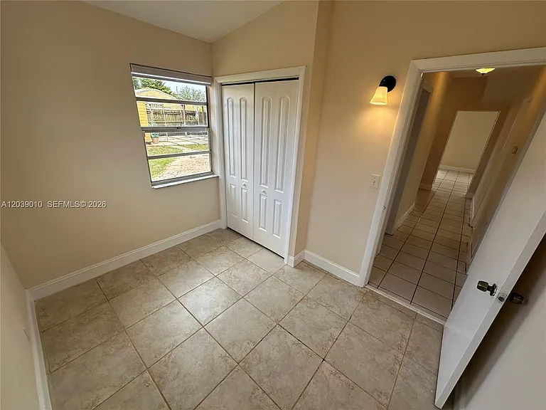 4410 SW 39th St — Photo 23
