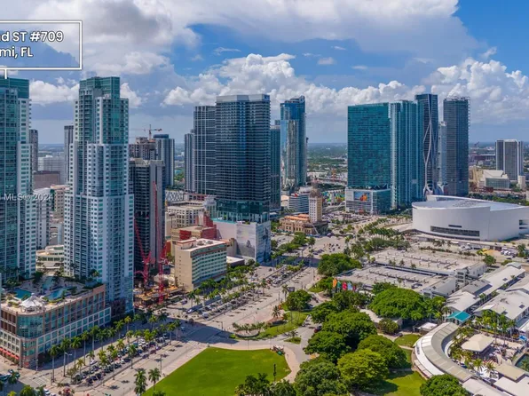 253 NE 2nd St APT 709, Miami, FL 33132