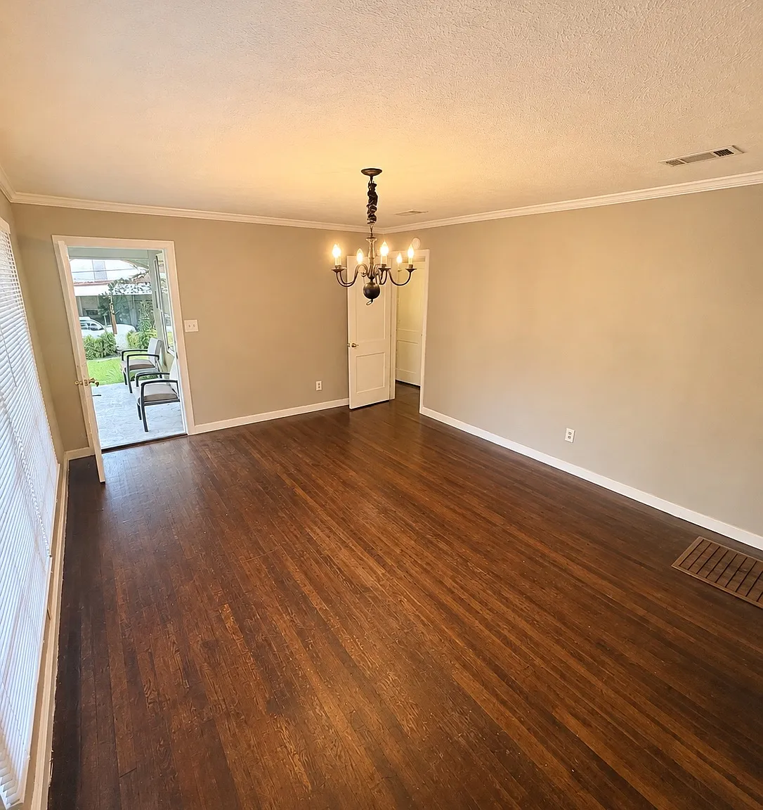 3 bed, 1645 sqft, $1,625 — Photo 4