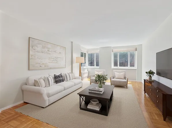 36 Sutton Pl S APT 2A, New York, NY 10022