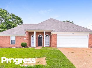 5493 Kindle Creek Dr, Memphis, TN 38141