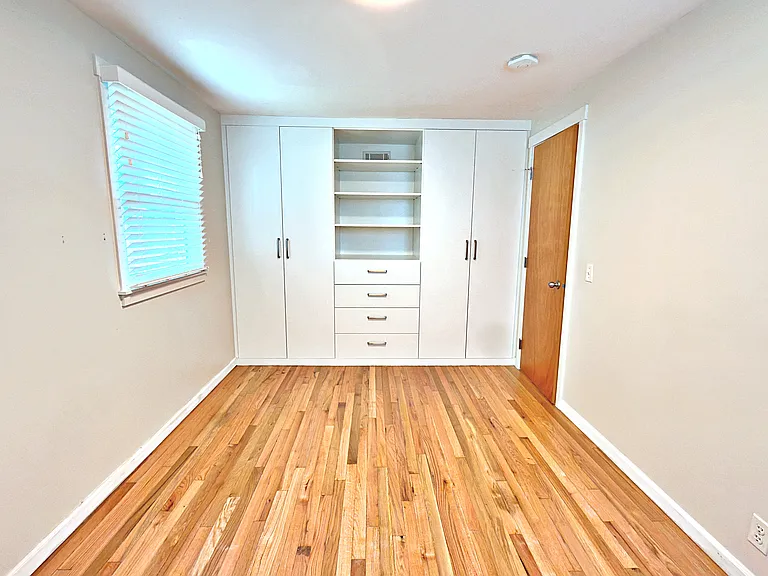 12820 SW Edgewood St — Photo 20