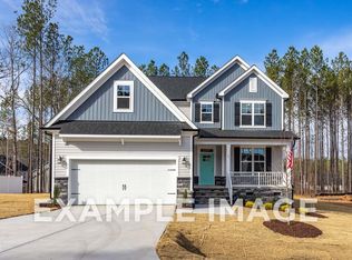 409 Longleaf Glen Ln, Zebulon, NC 27597
