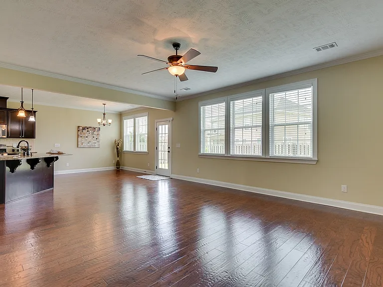 5458 Everlook Cir — Photo 7