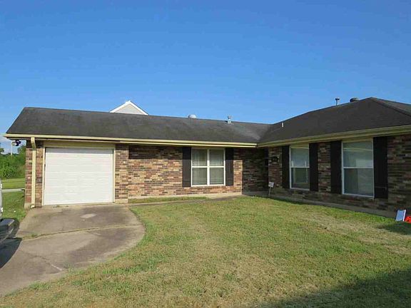 4th image of 7410 Farwood Dr