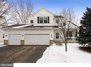 7029 Edington Cir, Shakopee, MN 55379