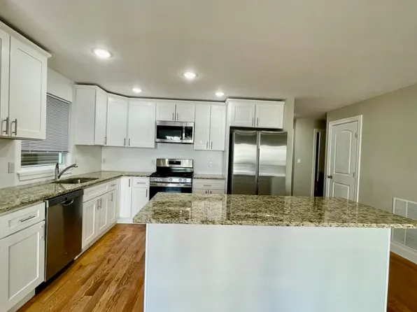 188 Custer Ave, Newark, NJ