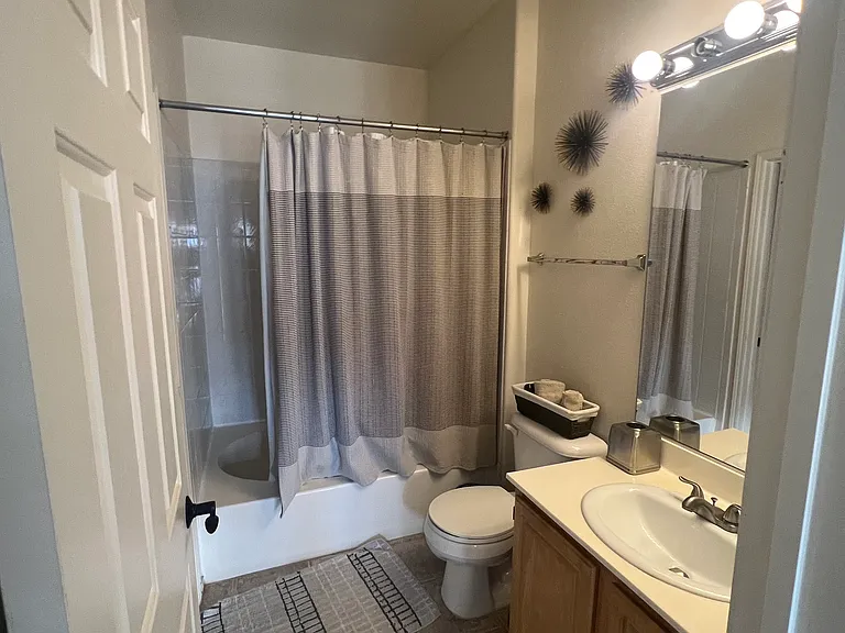 8555 W Russell Rd #2001 — Photo 17