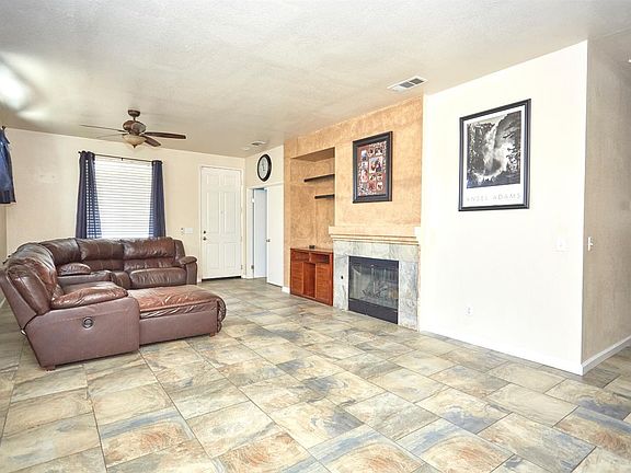 5th image of 15570 Keokuk Way