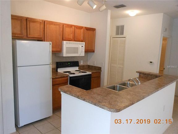 4th image of 6151 Metrowest Blvd Unit 102