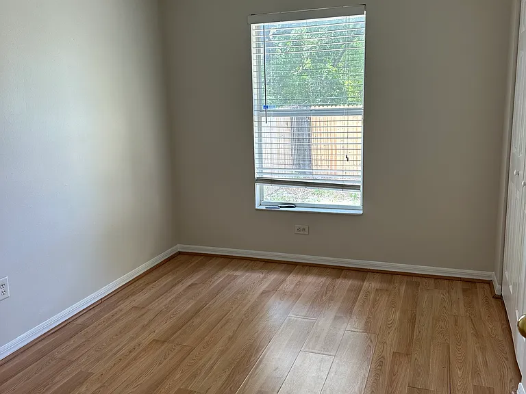 1717 W Nassau St #A — Photo 15