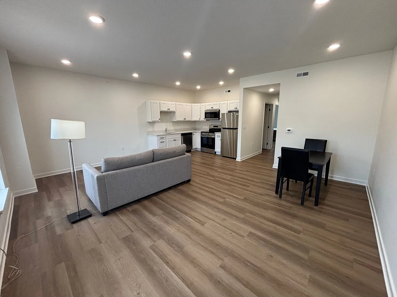 Parkway Heights — Photo 1