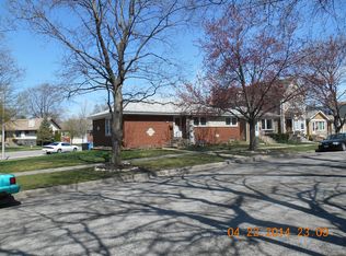 6515 N Oshkosh Ave, Chicago, IL
