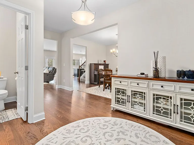 6508 Satjanon Dr — Photo 26