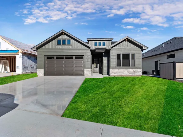 6402 E One Tree Pl, Horseshoe Bend, ID 83629