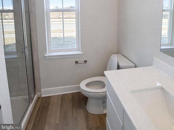 4th image of 28103 Kingsbury Ln