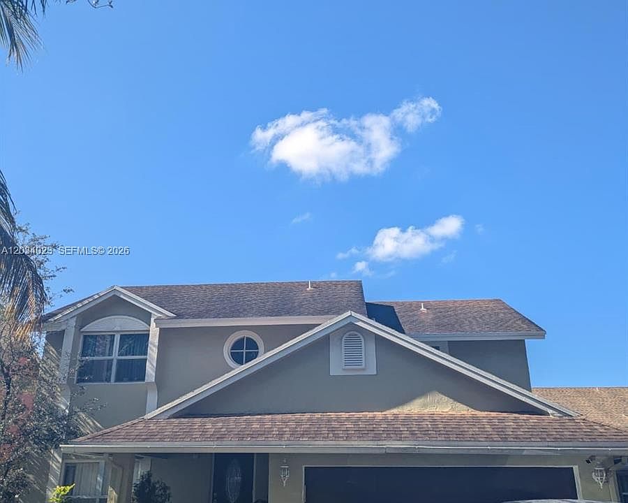 1st image of 950 SW 95th Ter