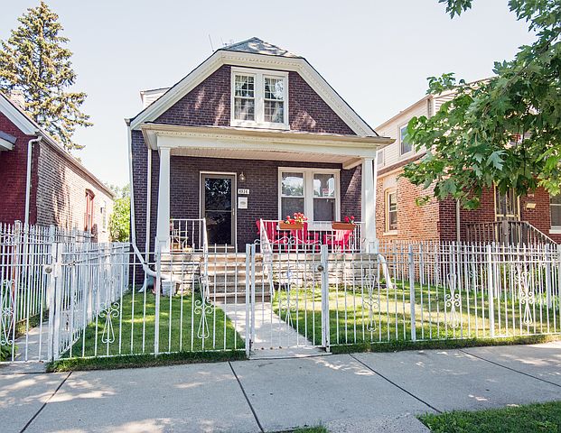 1st image of 4934 W Kamerling Ave