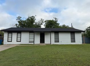 1312 Terry St, George West, TX 78022