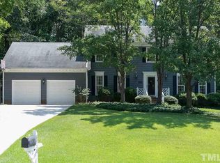 6916 Valley Dr, Raleigh, NC 27612