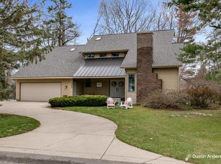 7090 Youngstown Ave, Hudsonville, MI 49426