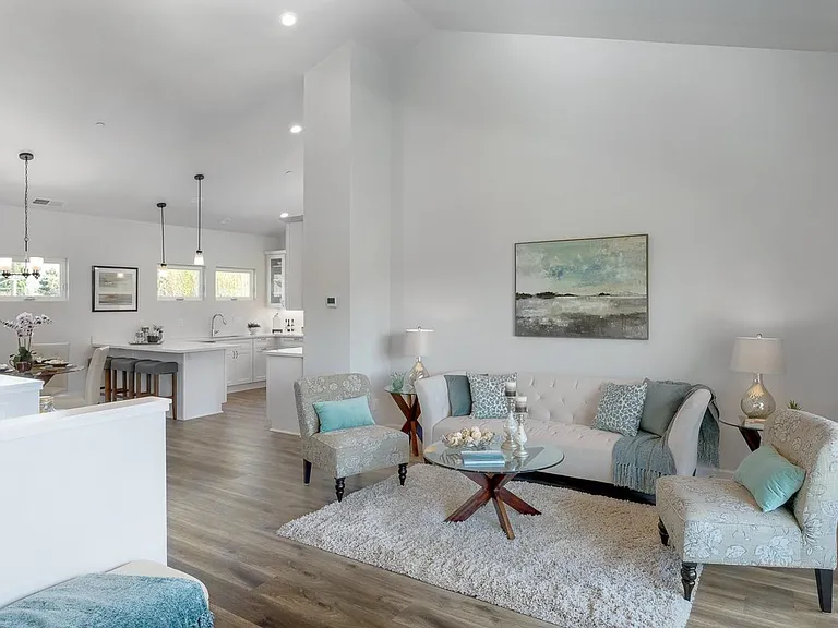 534 S Branciforte Ave — Photo 10