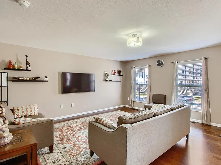 3812 Dowitcher Ln — Photo 8