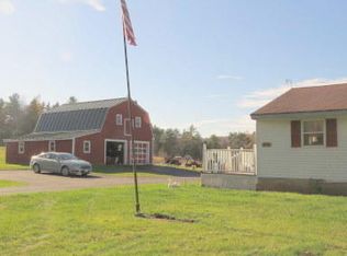 116 Mount Ephraim Rd, Searsport, ME 04974