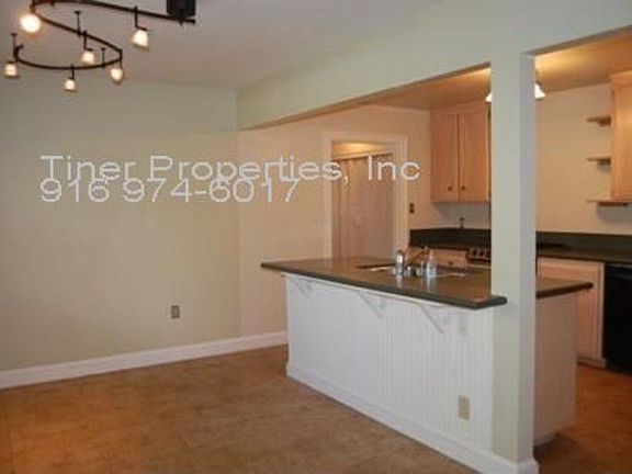 3rd image of 6808 Beech Ave