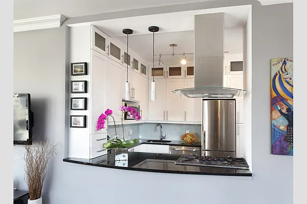 Sold by Stribling | media 8