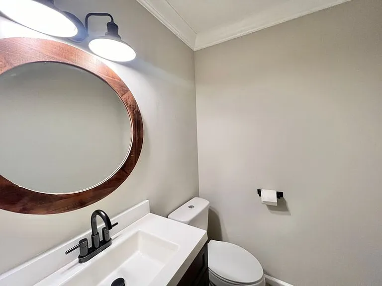 5604 Hamstead Xing — Photo 16