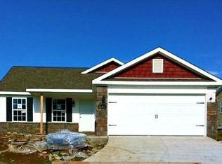 4380 Serviceberry Dr, Fayetteville, AR 72704