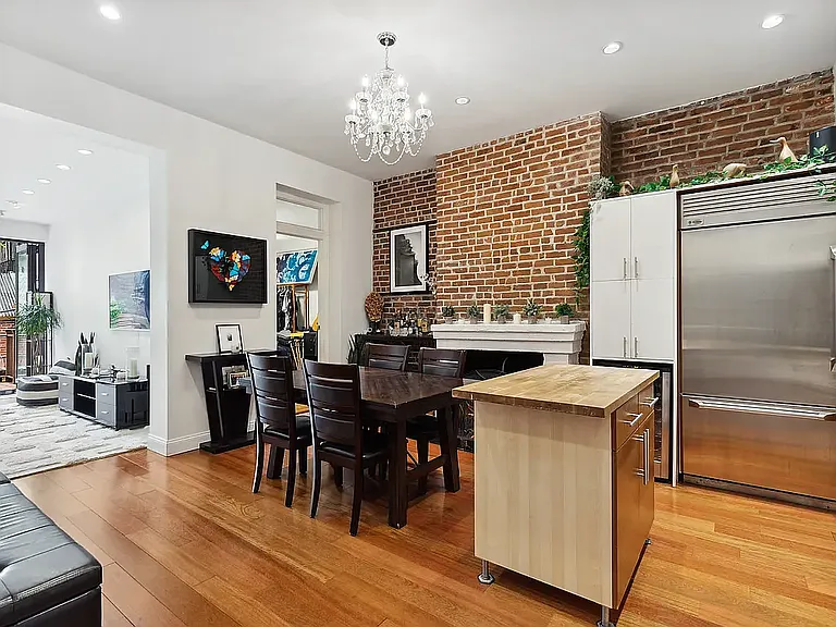 36 Bedford St #2 — Photo 6