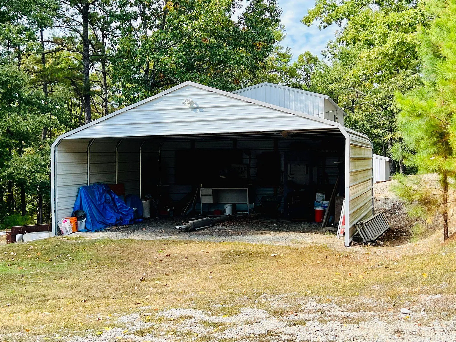 1 bed, 900 sqft, $1,150 — Photo 3