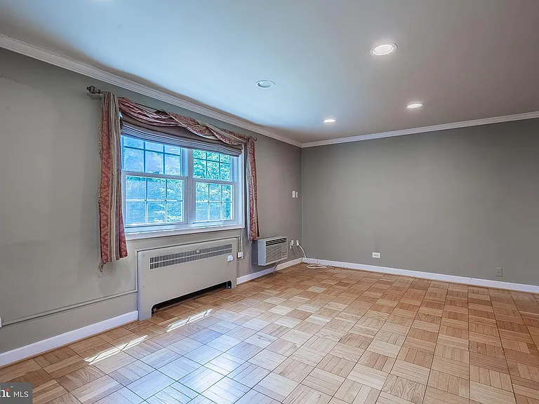 4374 N Pershing Dr #43744 — Photo 10