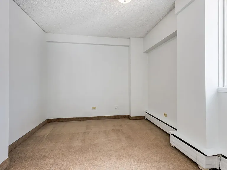 606 23rd Ave SW — Photo 22