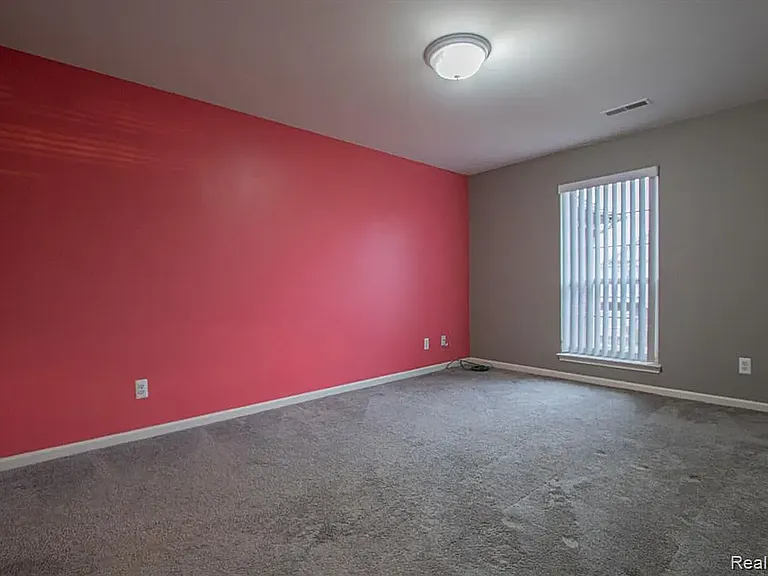 51602 Stern Ln — Photo 9