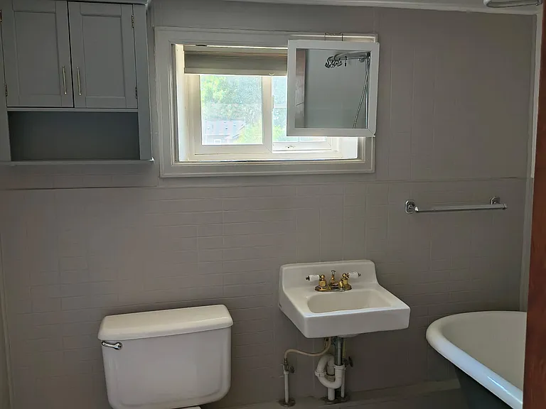 6 S Rutherford Ave — Photo 6