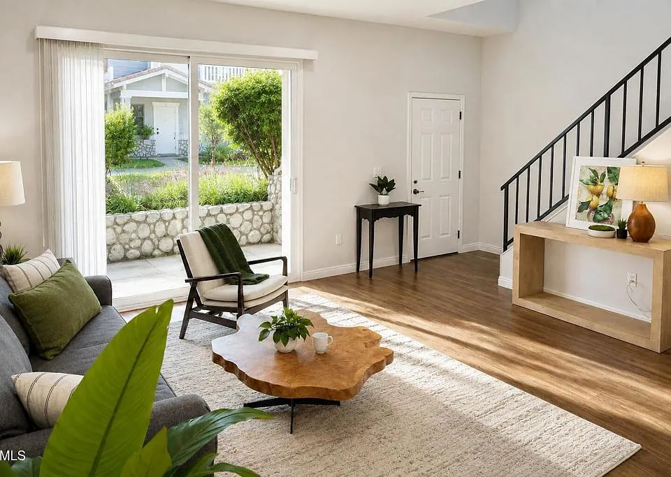 50 W Mountain St #15