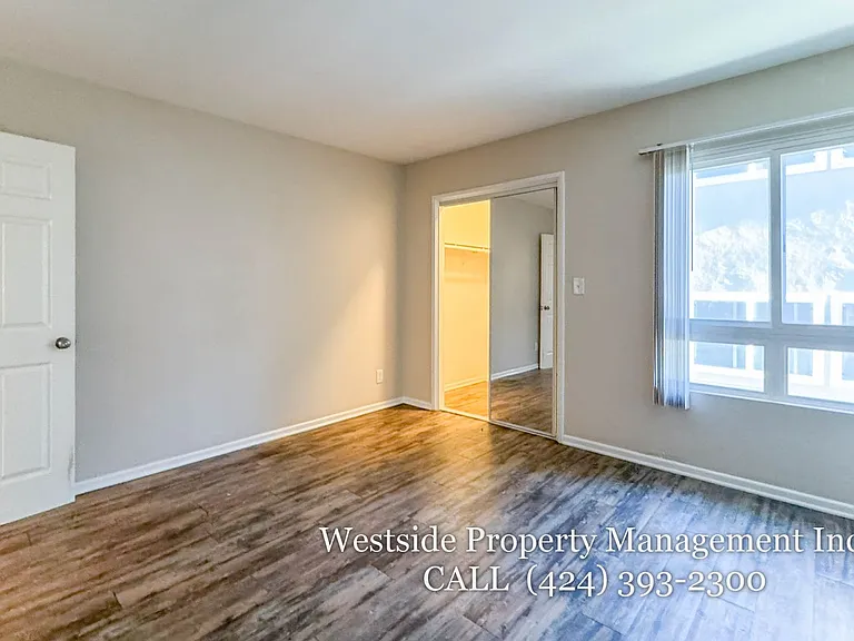 425 E Tamarack Ave #3 — Photo 8