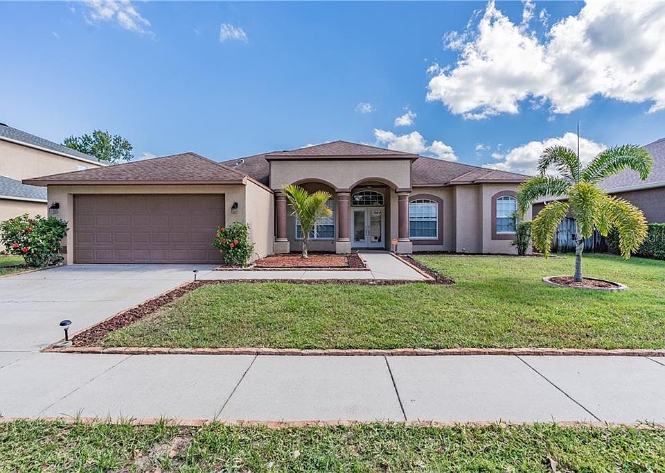 1st image of 22602 Laureldale Dr